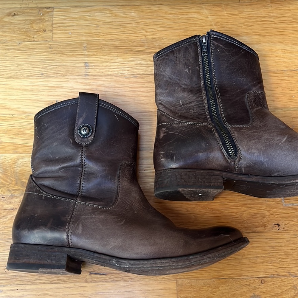Frye Calf Boots - image 4